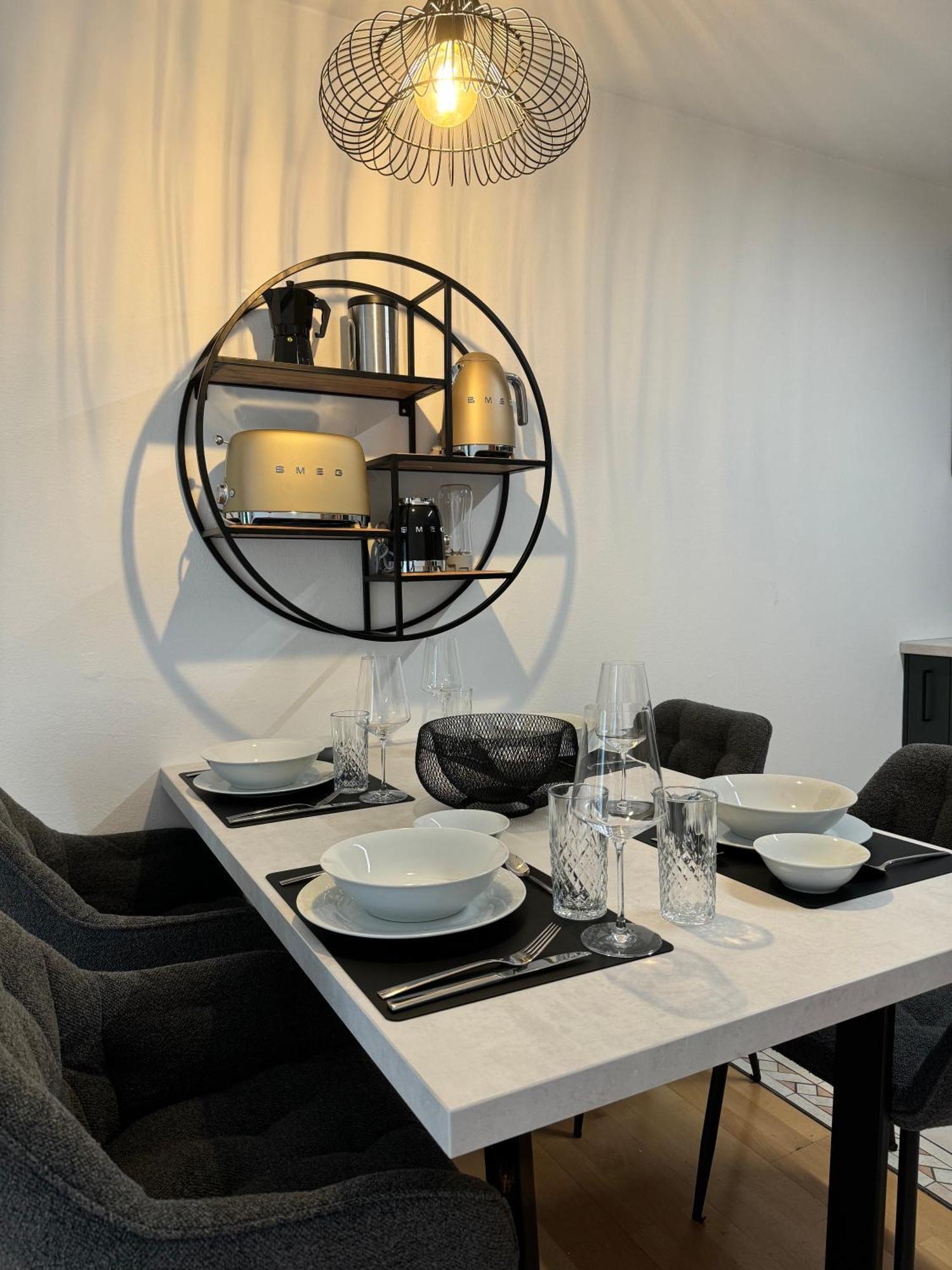 Oehlers Prime Suite Випитено Екстериор снимка